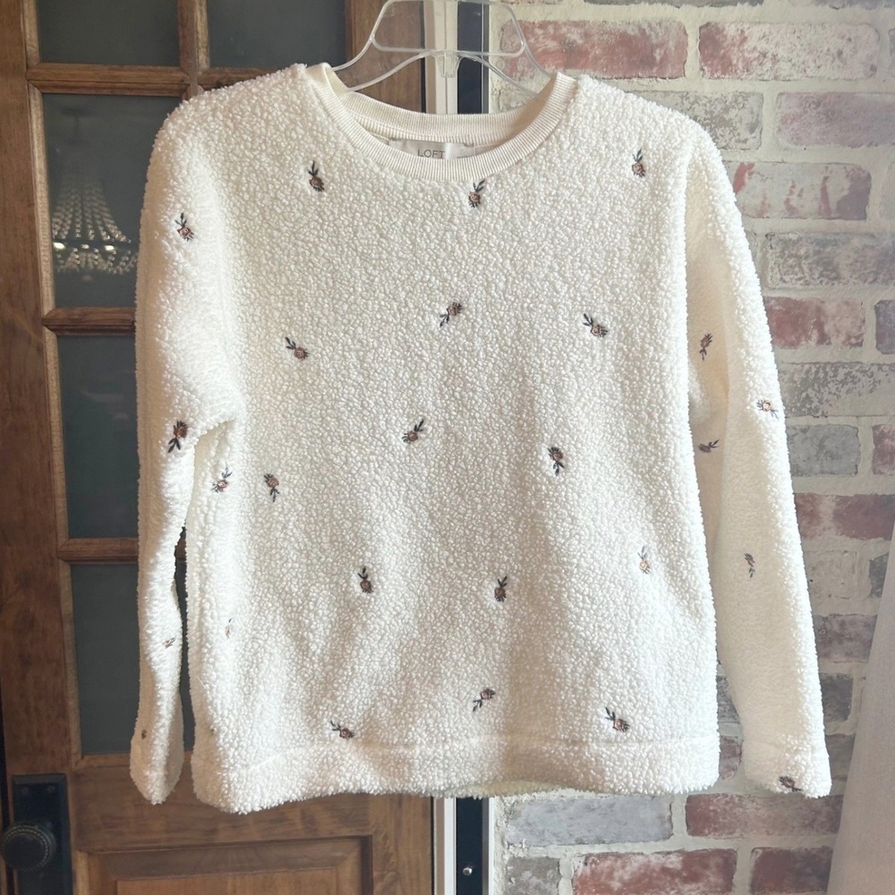 LOFT Sweatshirt Women Cream Floral Embroidered Sherpa Cottagecore Petites XSP